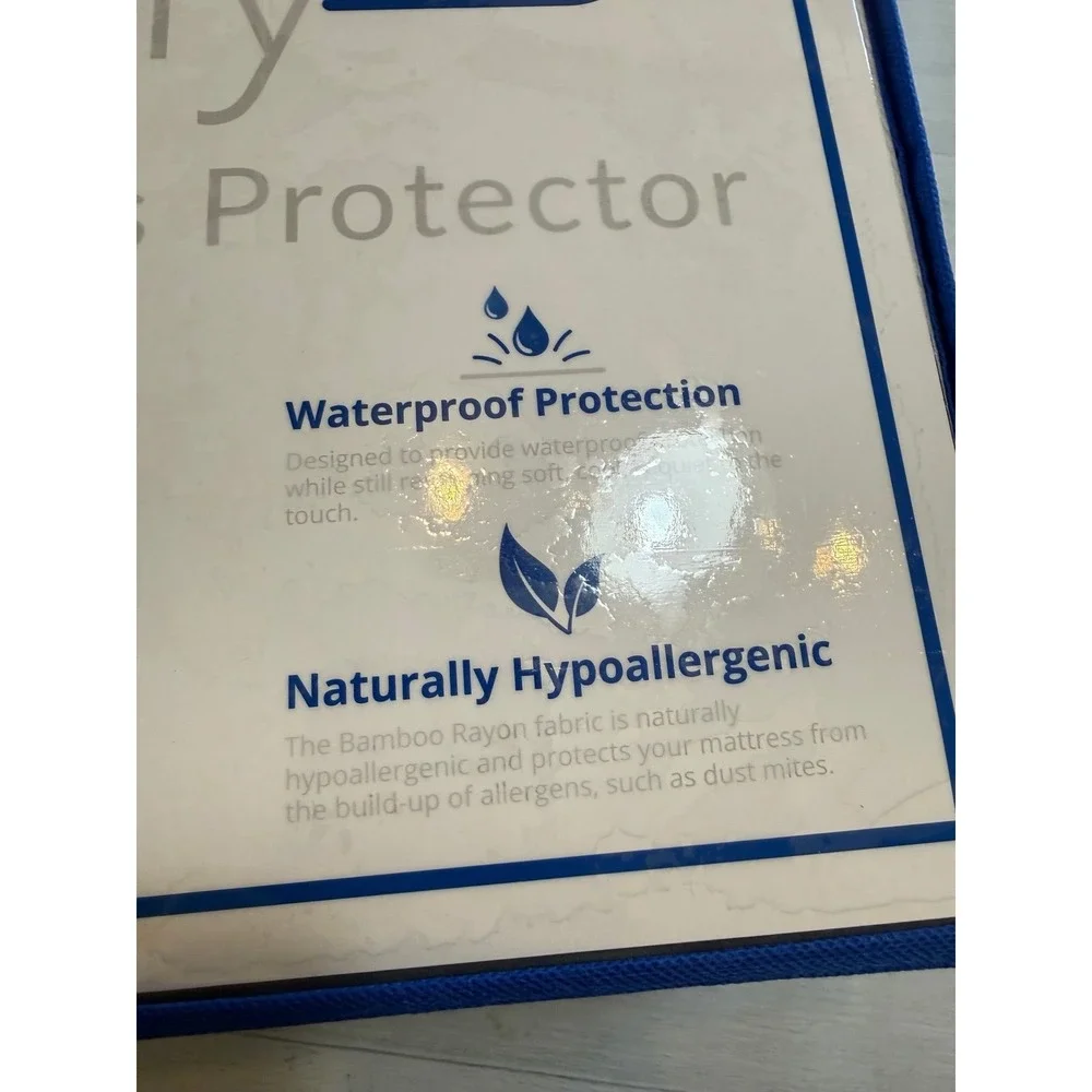 Puffy‎ Mattress Protector California King NEW